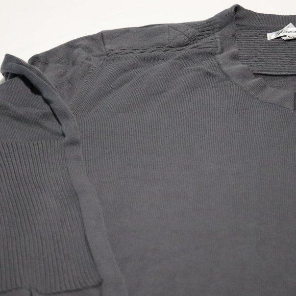 Kenneth Cole Light V-Neck Sweater - Picture 2 of 2